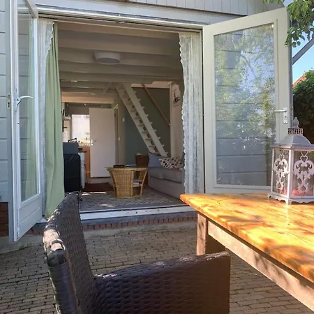Nyaraló Very In Durgerdam, With Private Garden, Free Parking, Pets Allowed *