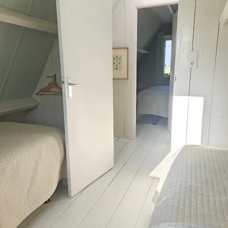 Holiday home Lovely House In Durgerdam *