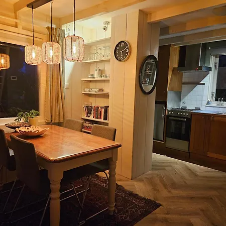 Lovely House In Durgerdam